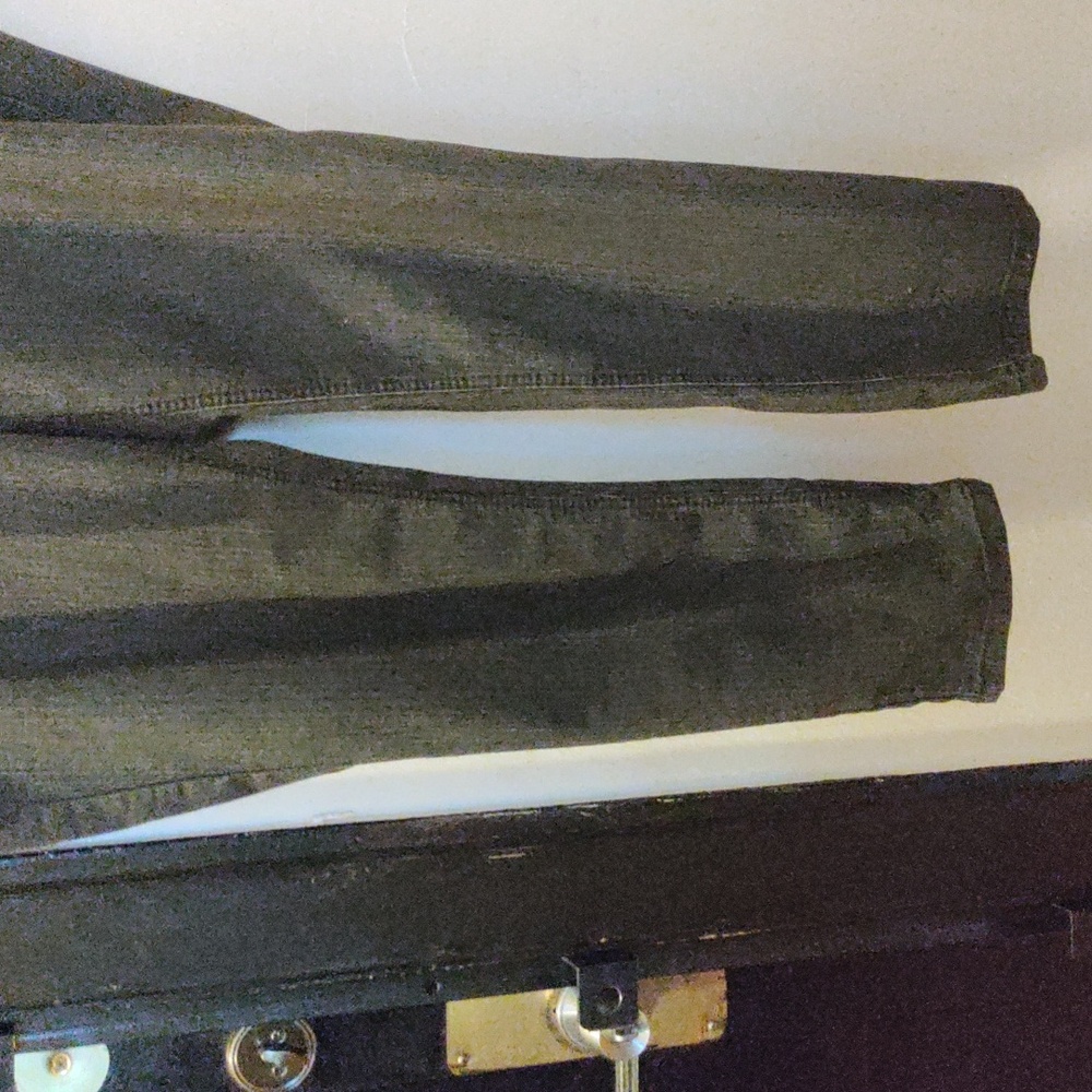 Jeans - Picture 3 of 11